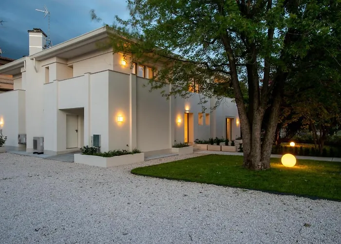 Casa Dp Casa de hóspedes Conegliano