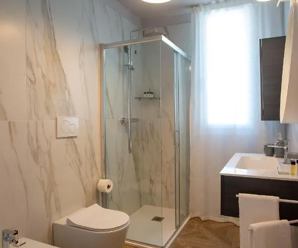 Πανσιόν Casa Dp 4*